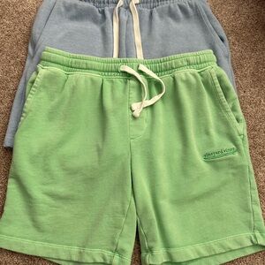 Men’s sweat shorts small